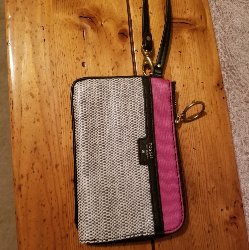 Fossil wallet